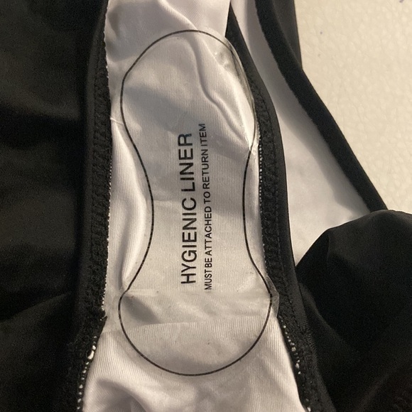 CUPSHE Sz L One piece color block peach /salmon black white tank suit NEW - Picture 8 of 8